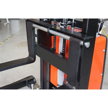 Cargar imagen en el visor de la galería, Apilador Semi-Eléctrico de 1 tonelada con patas y uñas ajustables - Mesumex