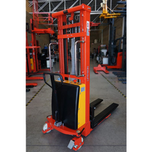 Cargar imagen en el visor de la galería, Apilador Semi-eléctrico de 1 y 1.5 toneladas con patas fijas - Mesumex