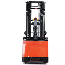 Cargar imagen en el visor de la galería, Montacargas Eléctrico REACH de 1.5 toneladas y 5.5 metros de altura